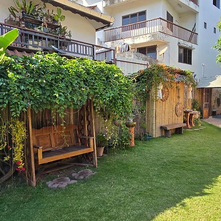 The Old City Rooms Chiang Mai Exteriör bild